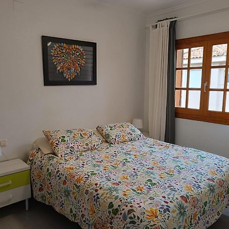 Residencia Alhambra Los Cisnes Torrevieja Esterno foto