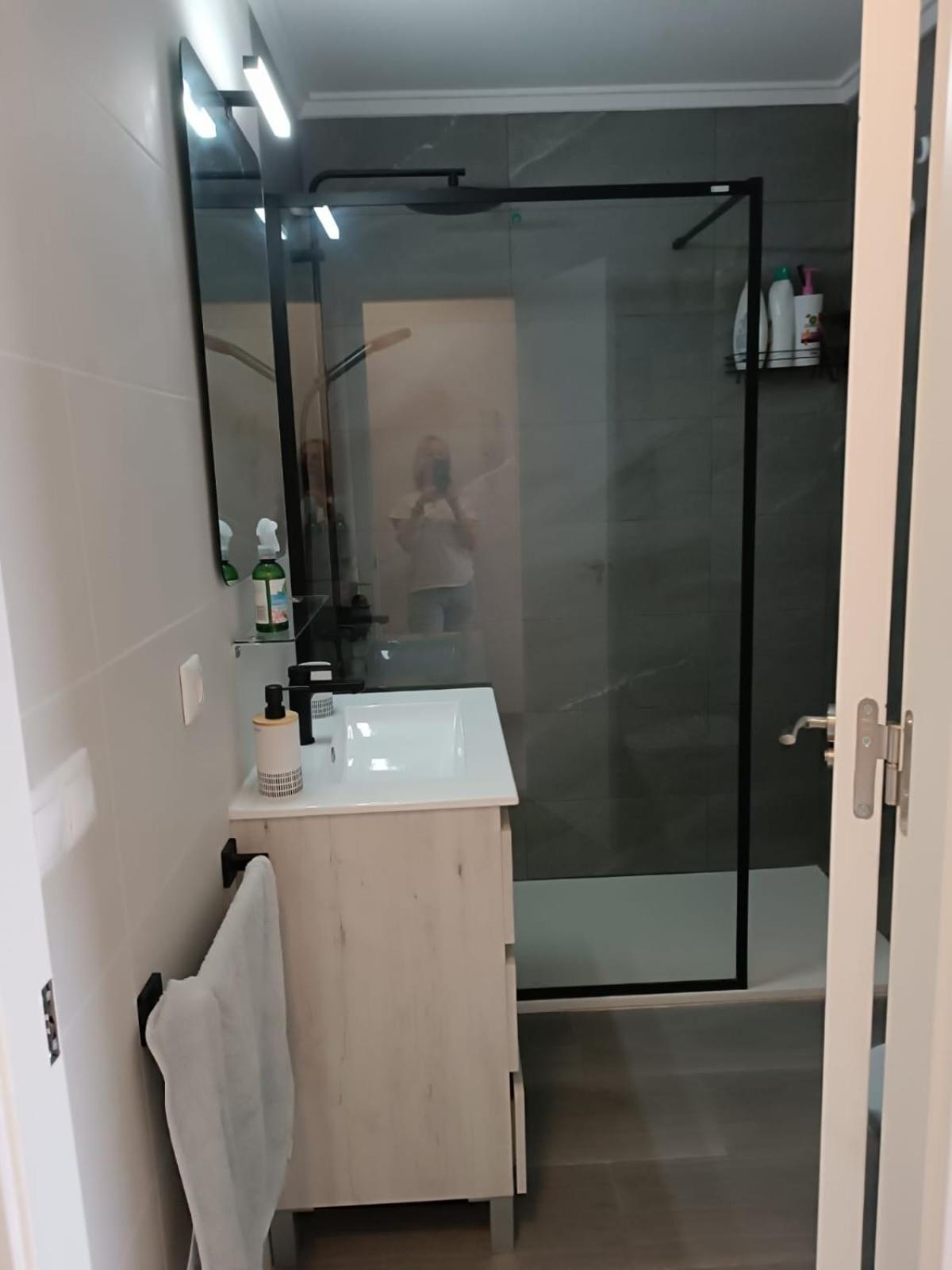 Residencia Alhambra Los Cisnes Torrevieja Esterno foto