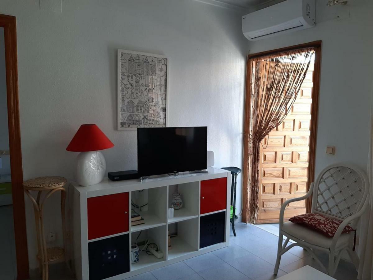 Residencia Alhambra Los Cisnes Torrevieja Esterno foto
